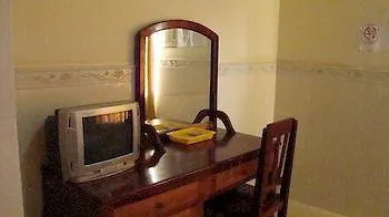 The Golden Square Hotel 2*