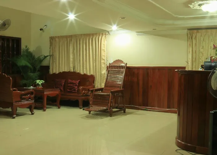The Golden Square Hotel